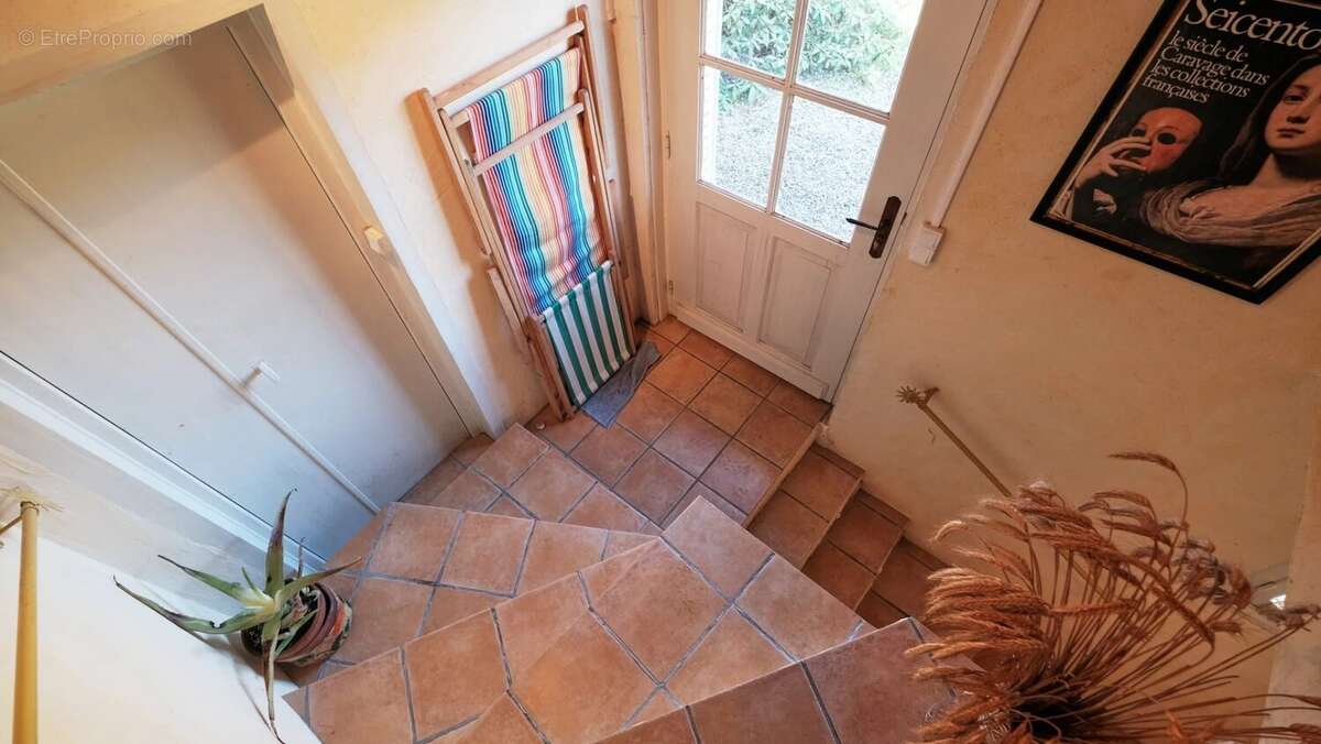 Maison à ROUSSILLON-EN-MORVAN