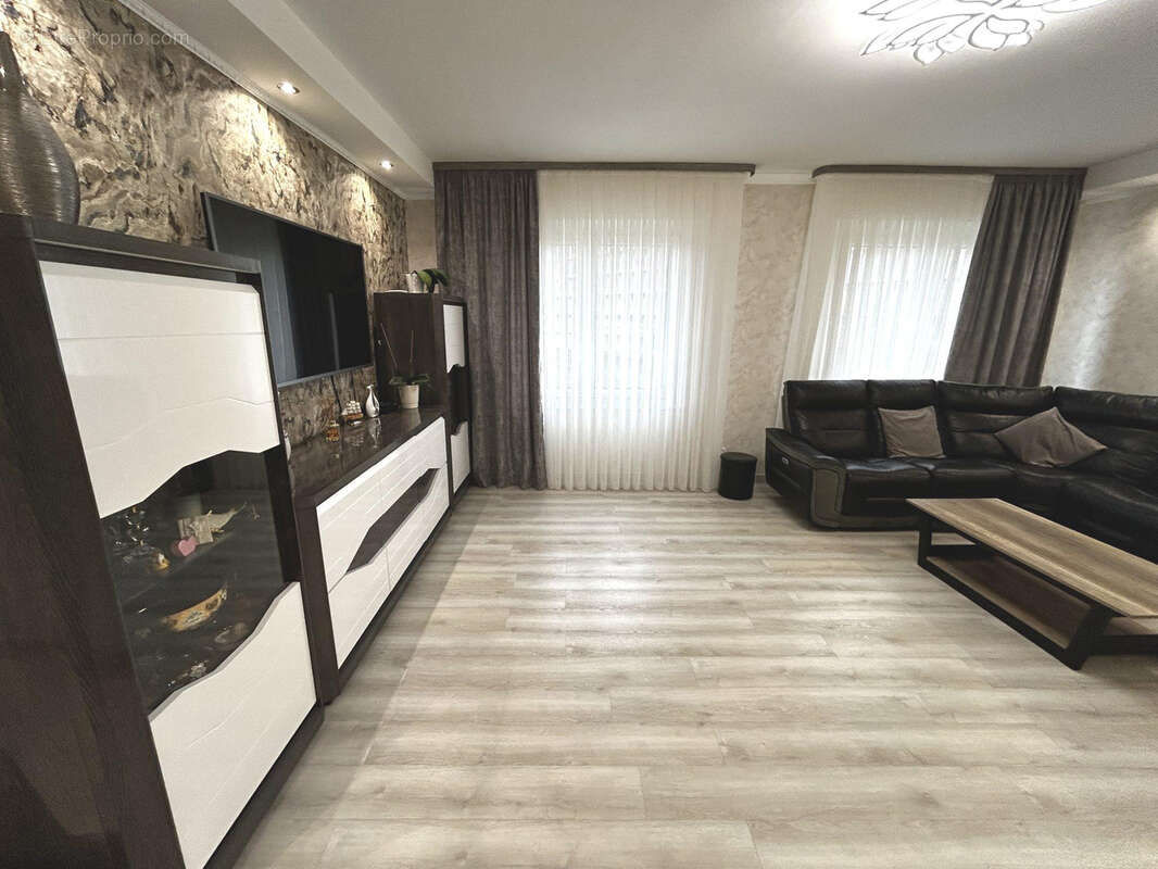 Appartement à MONTIGNY-LES-METZ