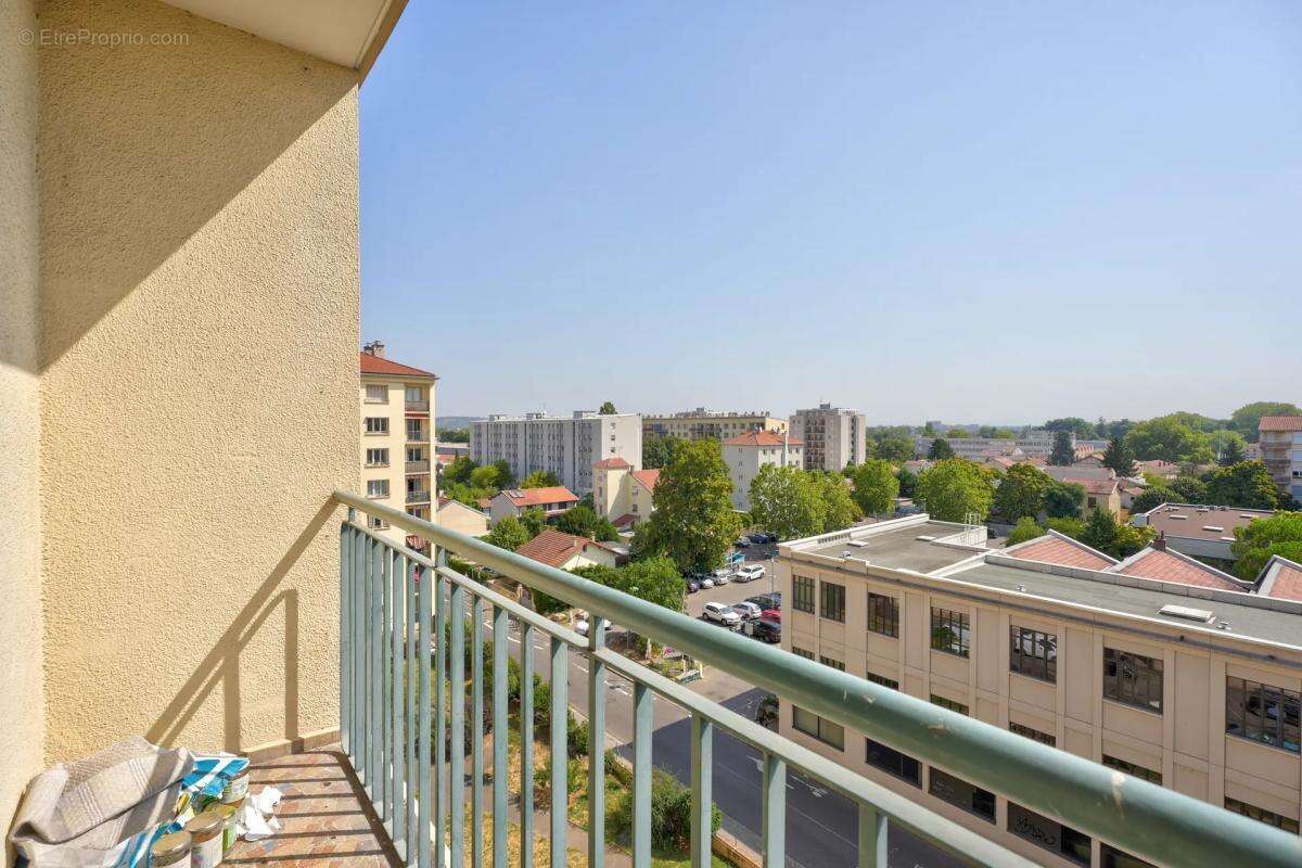 Appartement de 4 pièces de 73 m² à Villeurbanne - photo 12