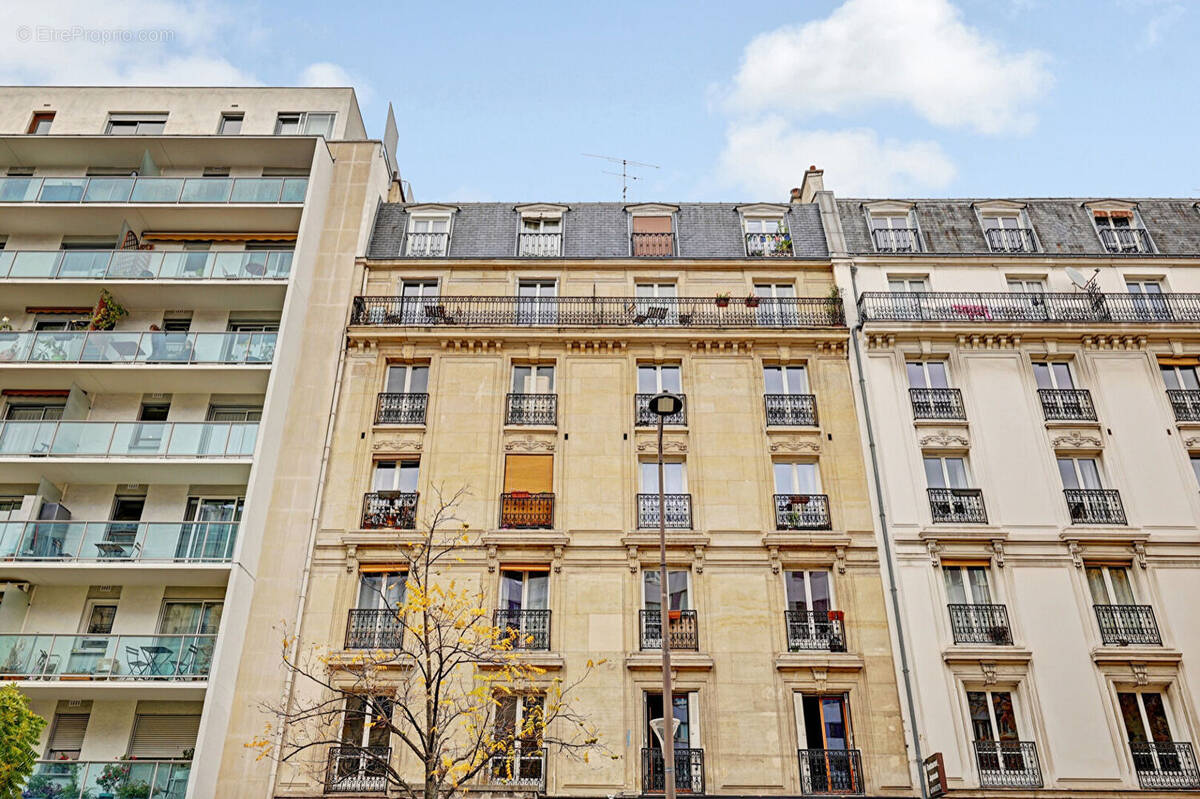 Appartement à PARIS-11E