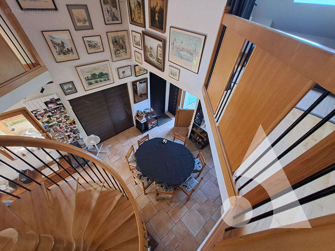 Maison à SAINT-REMY-LES-CHEVREUSE
