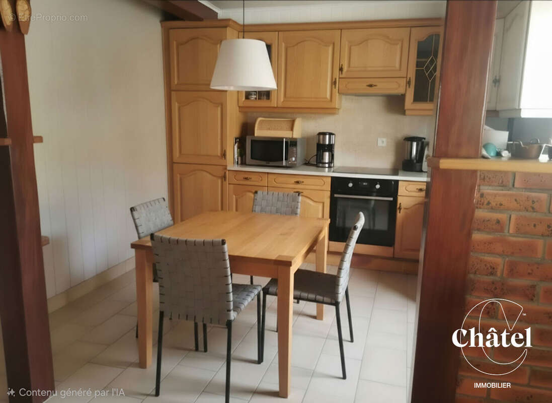 Maison 4 chambres -3 salles de bains - dépendances - cours et jardin - Roissy 35 mn - photo 6