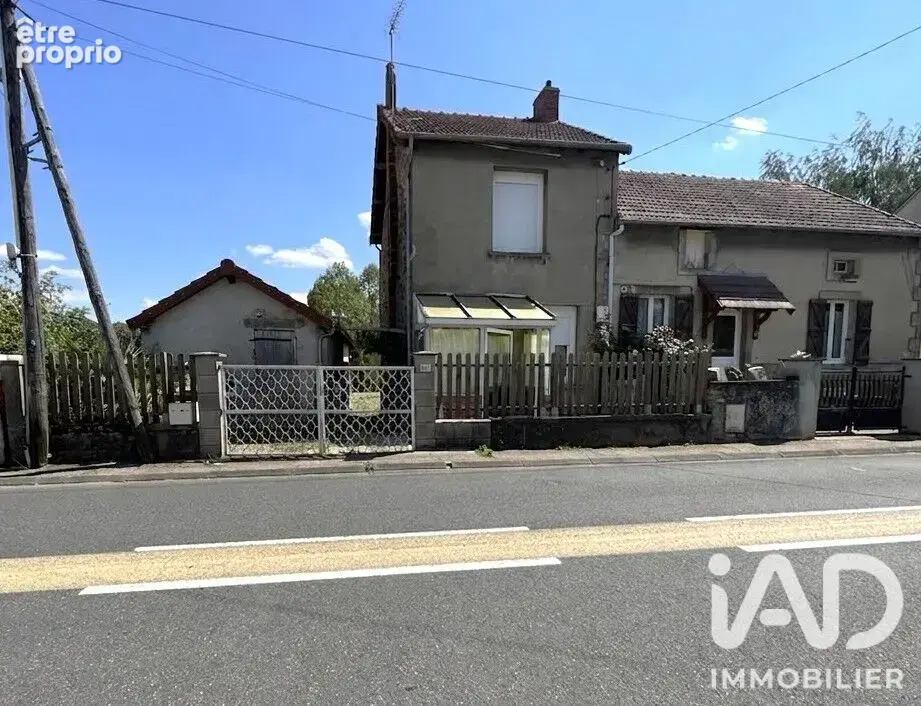 Photo 1 - Maison à YOUX