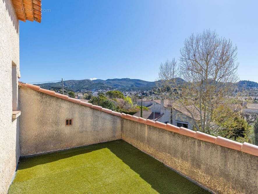 Maison à PLAN-DE-CUQUES