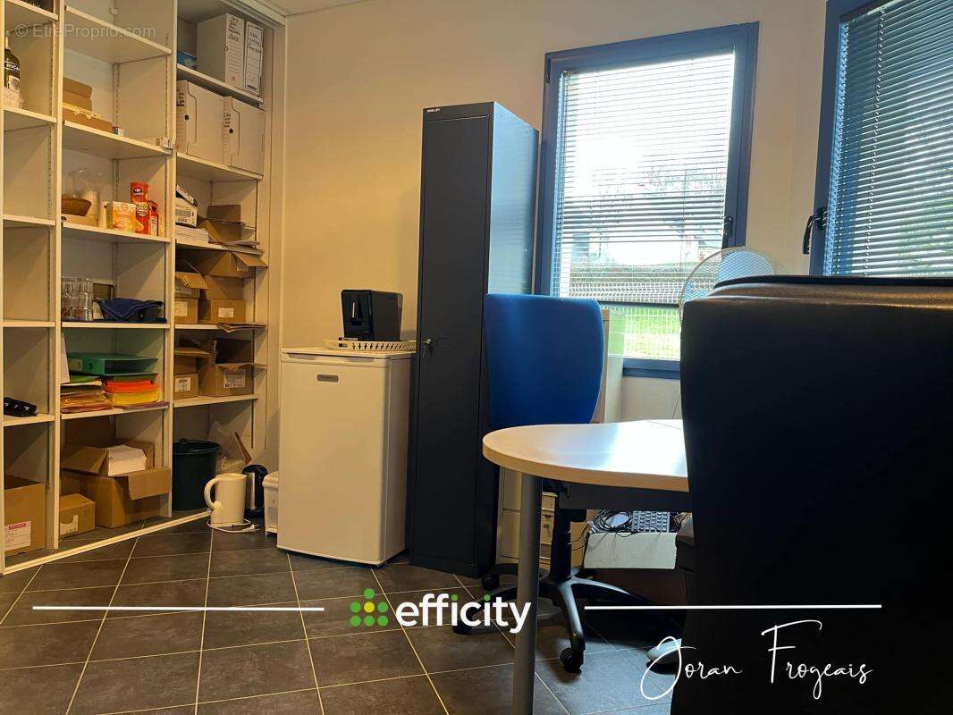 Commerce à BECHEREL