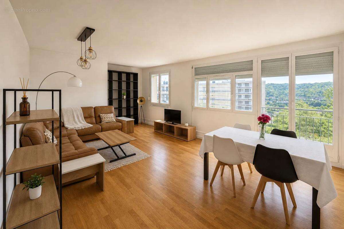 Appartement à DARNETAL