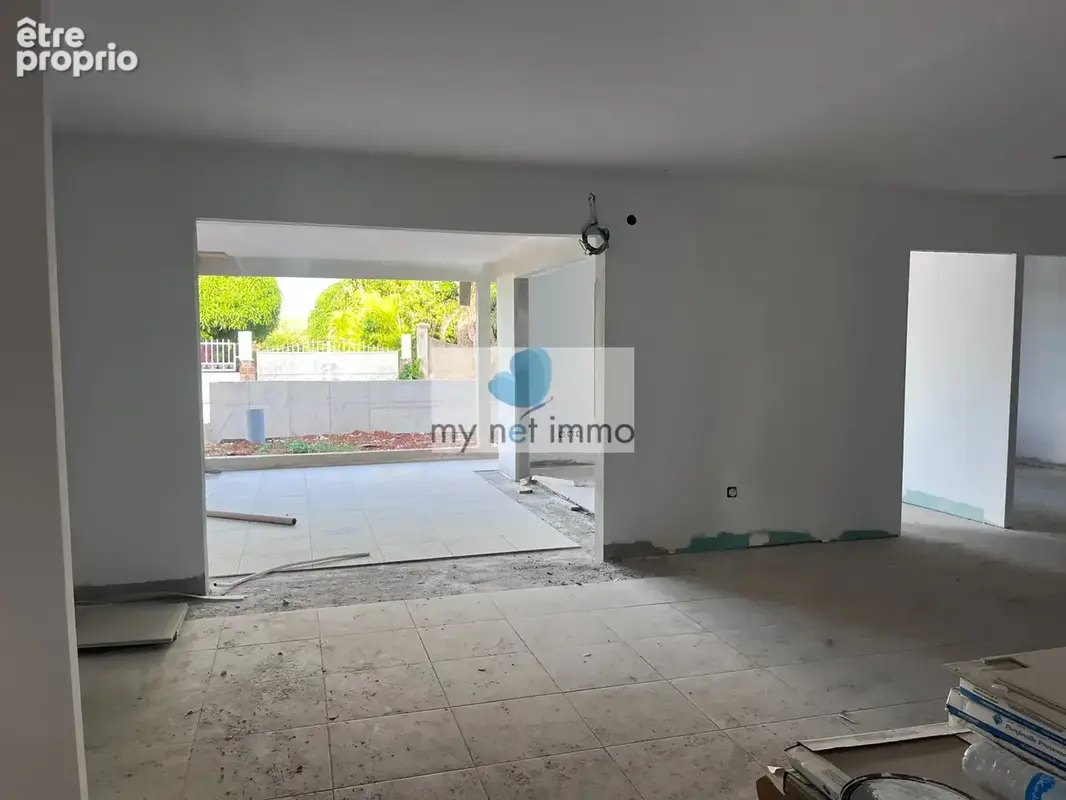 Livraison avril 2027 pour ce bel appartement T3 avec terrasse et jardin dans une résidence neuve à Baie- Mahault. - photo 7