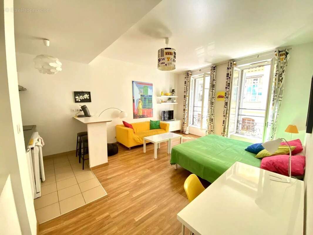 Appartement à MARSEILLE-2E