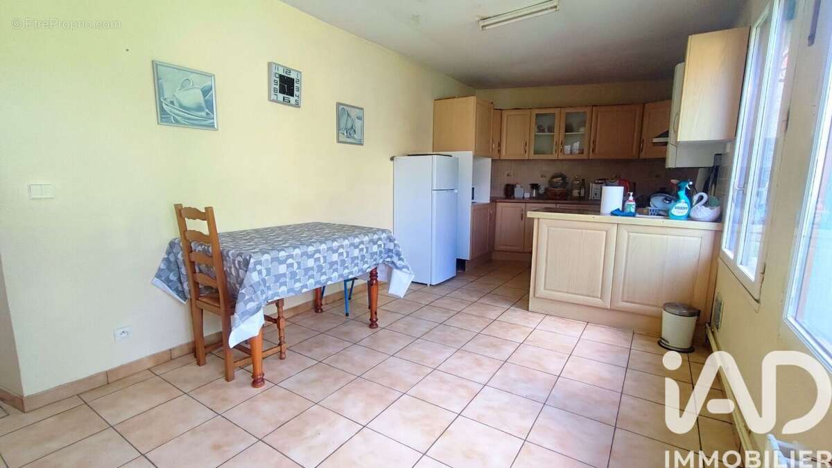 Maison 140 m² à Ezanville  - photo 4