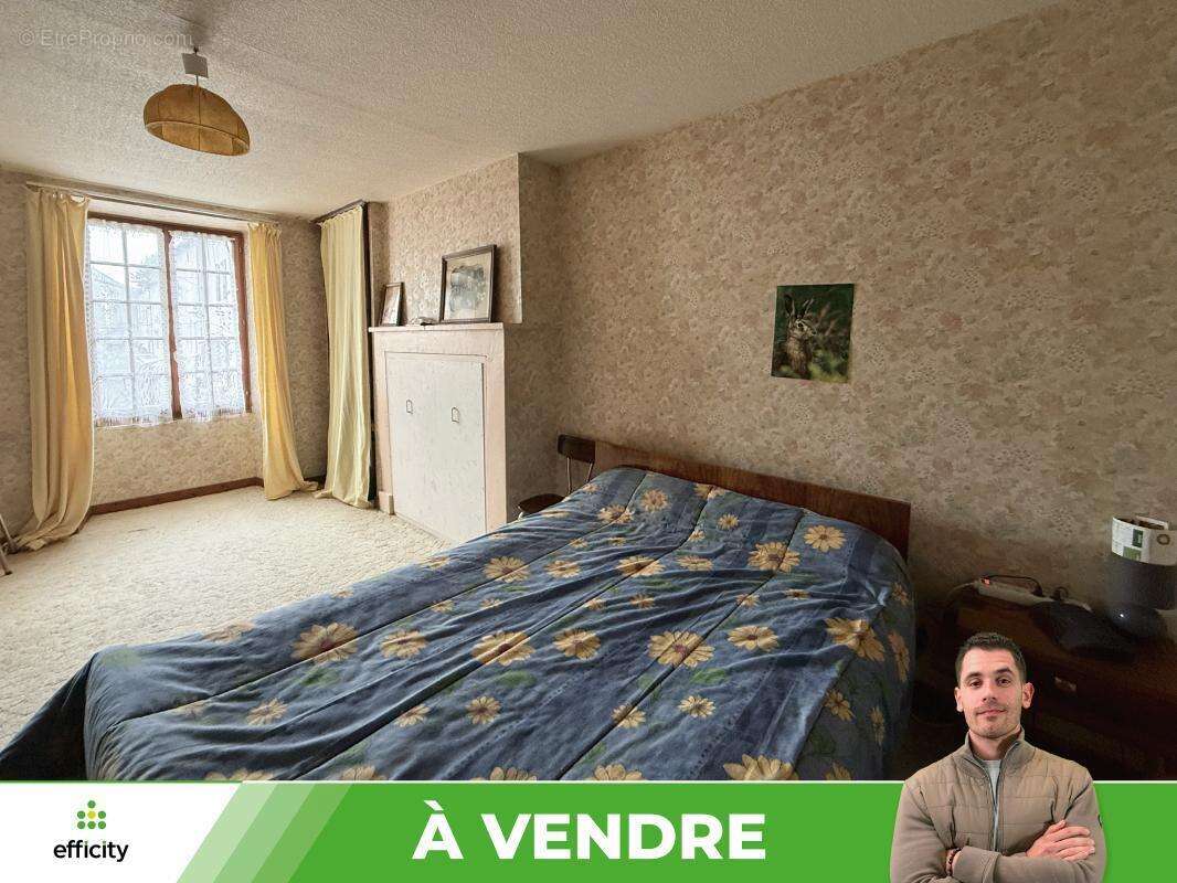 Maison à JOUSSE