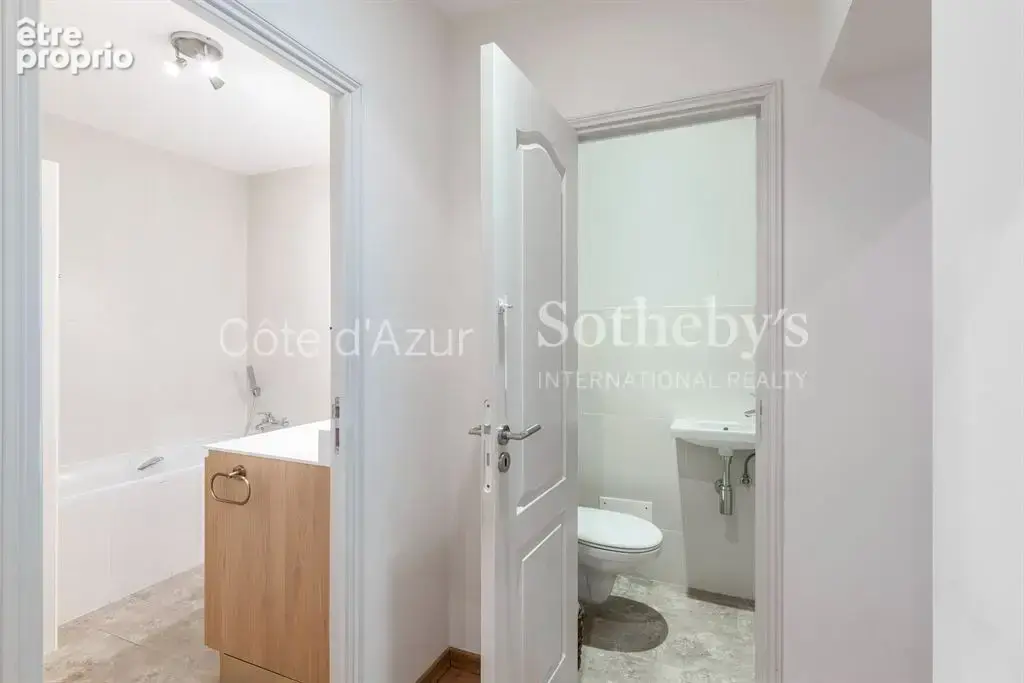 Nice Centre - Appartement 148 m² à rénover - photo 17