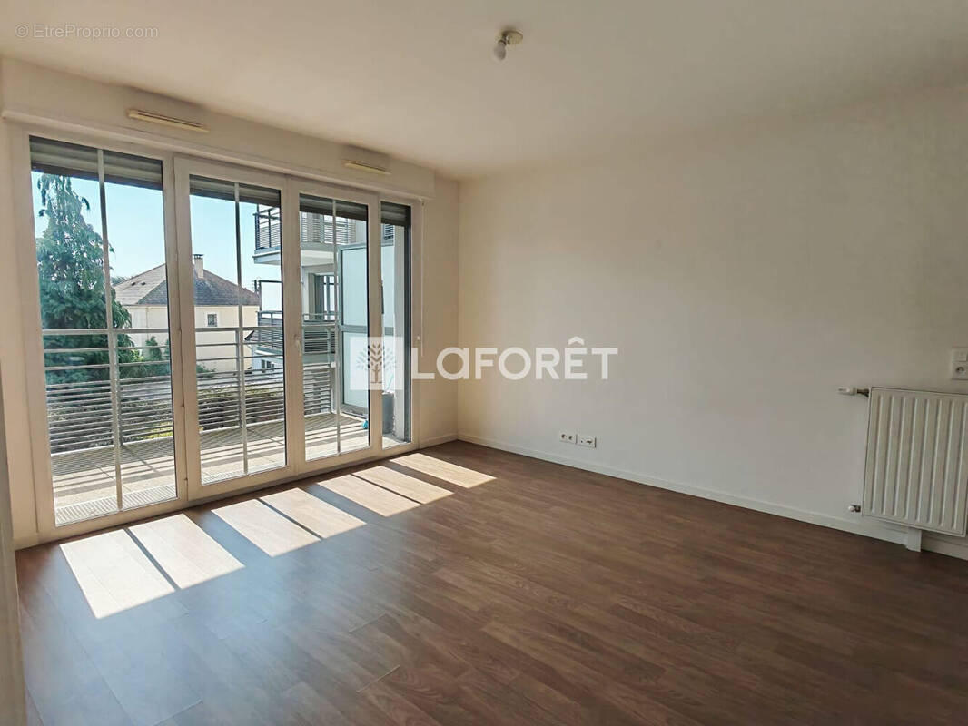 Appartement à JUVISY-SUR-ORGE