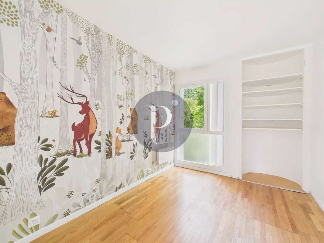 Appartement à VERRIERES-LE-BUISSON