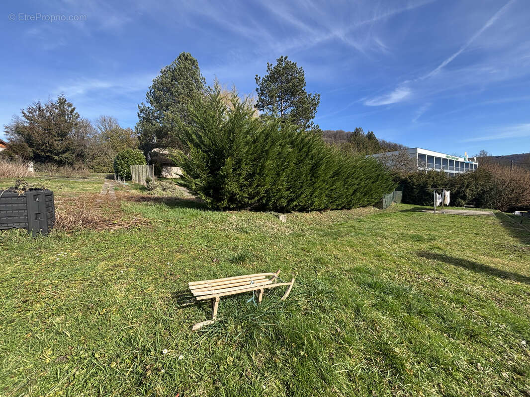 Appartement à HYEVRE-PAROISSE