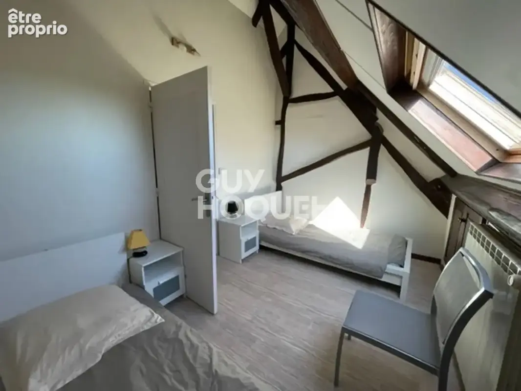 LA CELLE SOUS CHANTEMERLE : maison de 5 pièces (110 m²) à vendre - photo 6