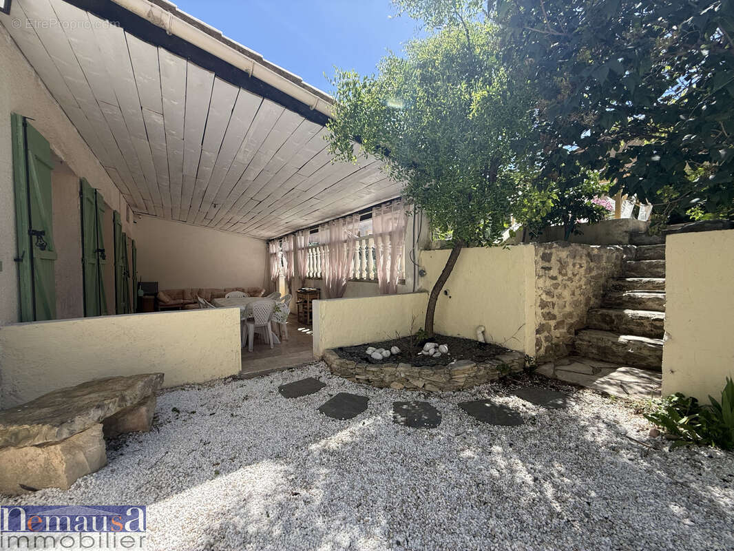 Maison à NIMES