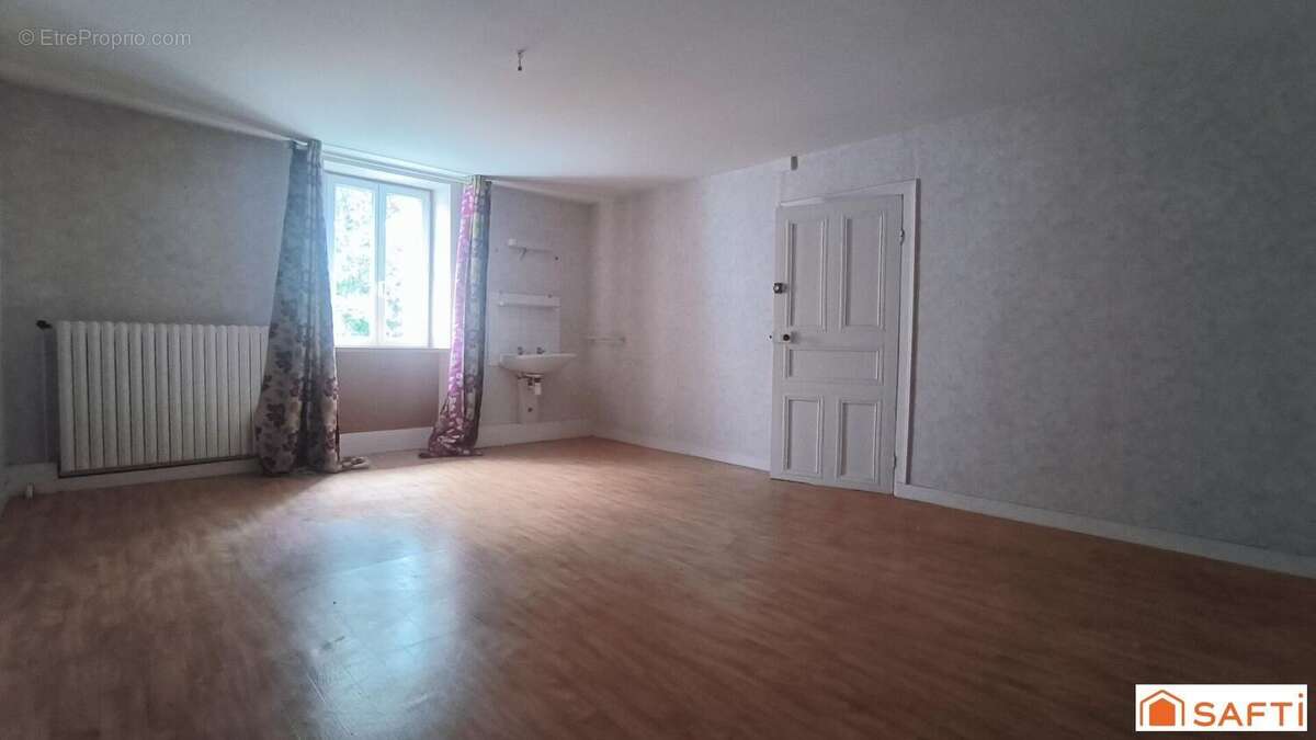 Photo 4 - Maison à LA FEUILLEE