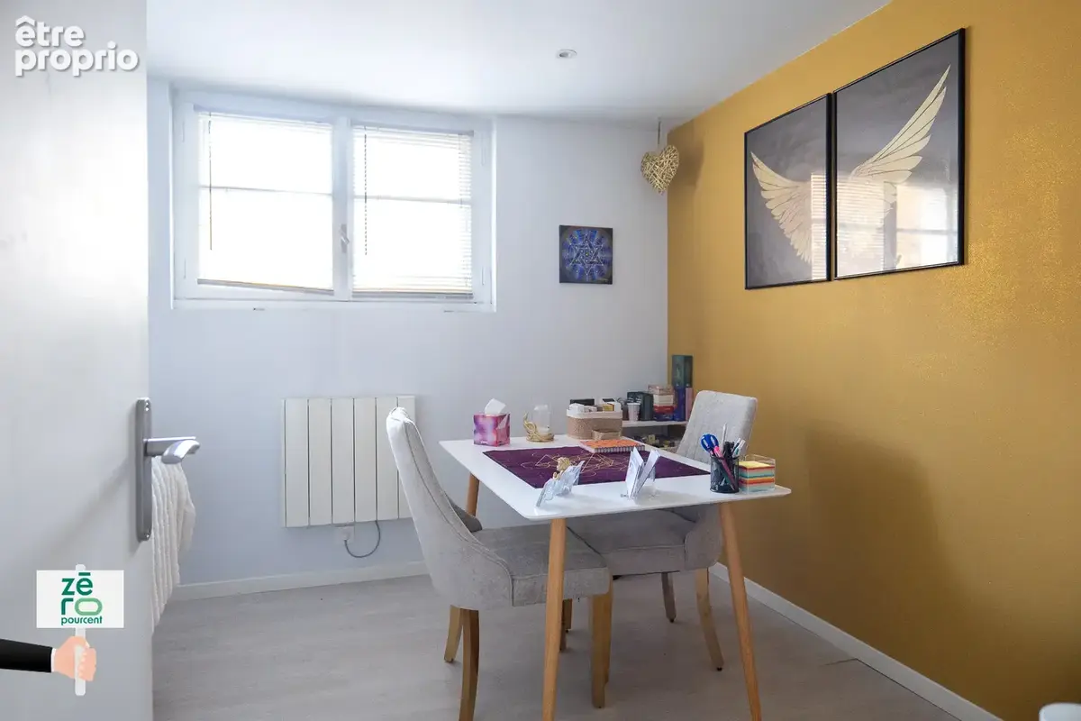 Maison familiale avec piscine, beaux volumes et terrain arboré à La Châtaigneraie - photo 17