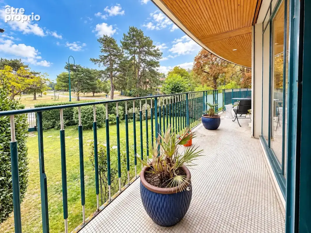 Appartement à LE VESINET