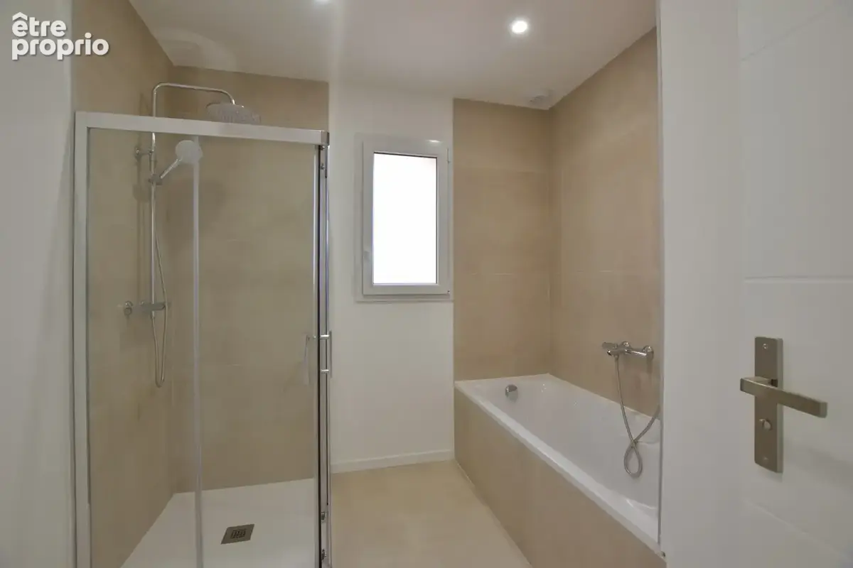 Maison neuve en frais d'acte réduit à 2,5%. Disponible de suite ! - photo 10