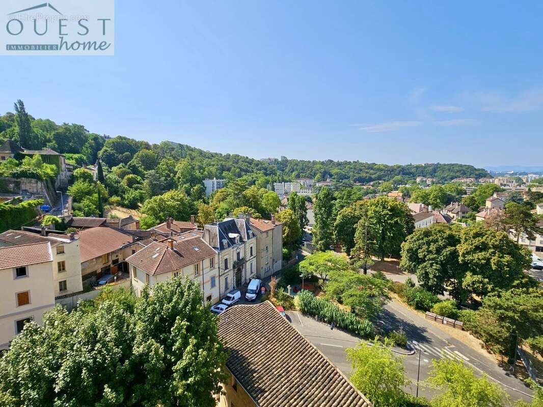Appartement T4 de caractère à Caluire-et-Cuire - photo 2