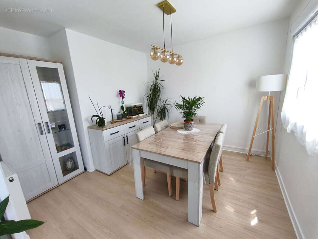 Appartement à TONNAY-CHARENTE