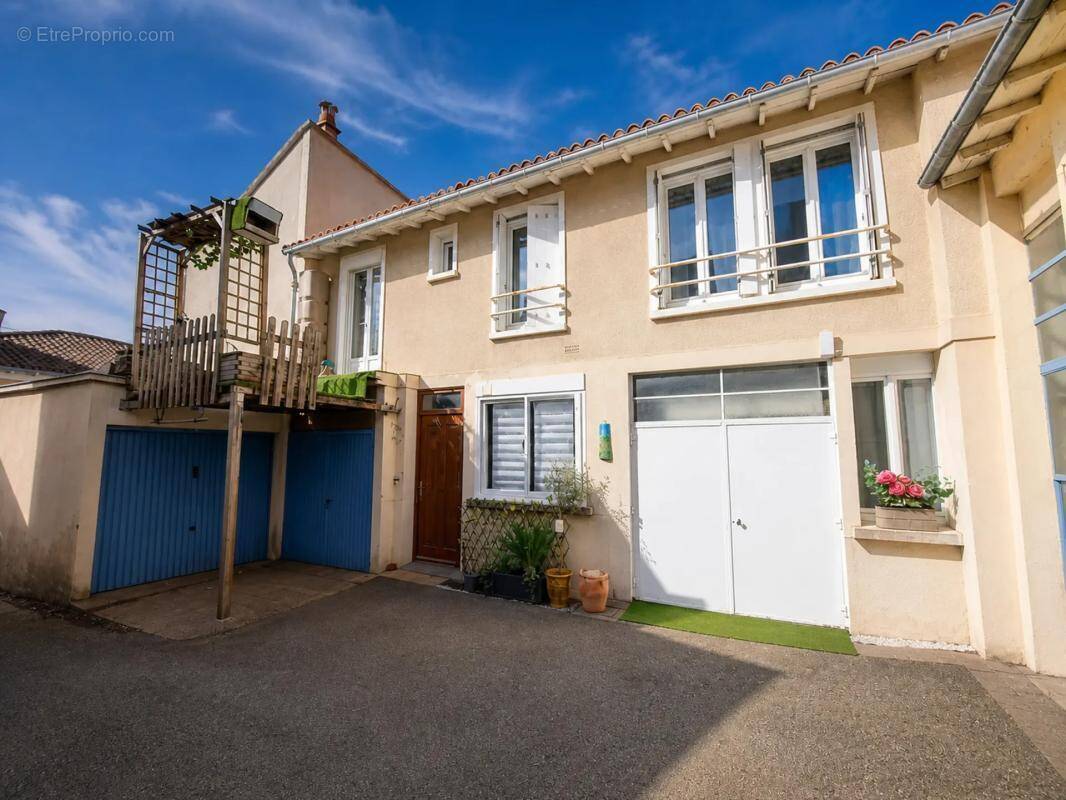 Appartement à POITIERS