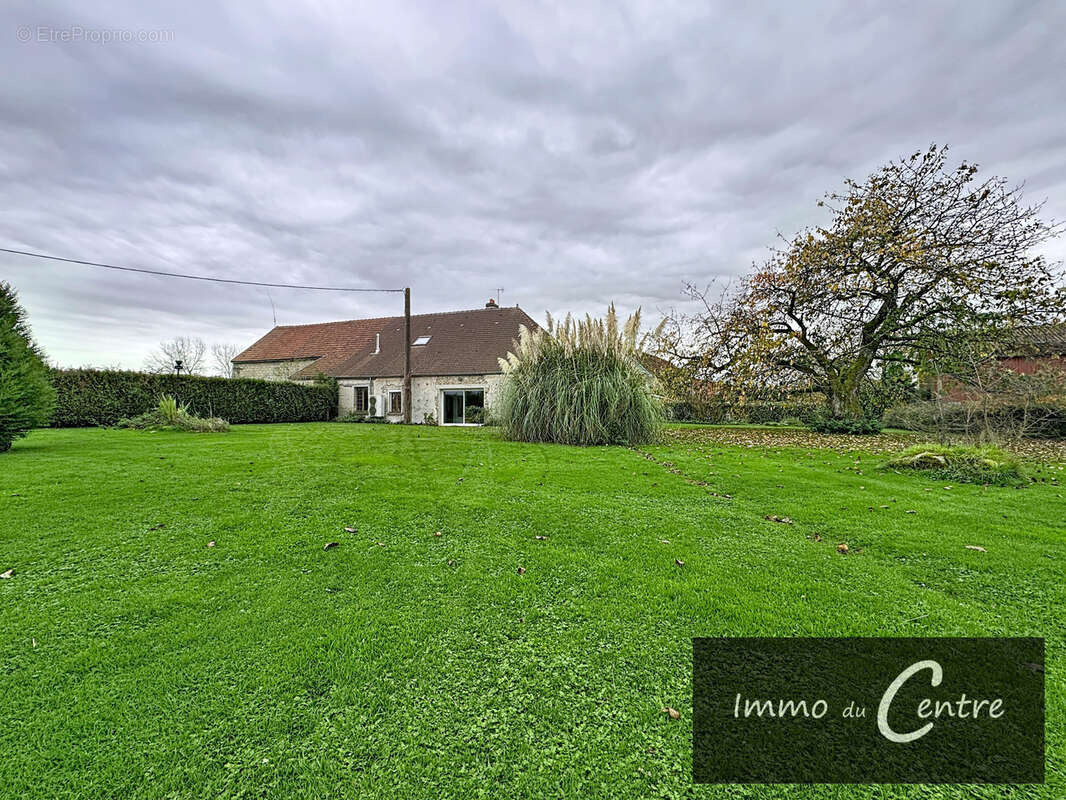 Maison à MONTMIRAIL