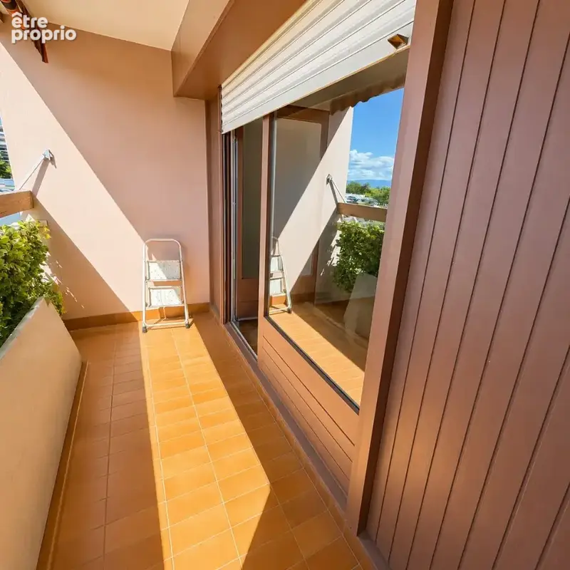 Appartement 83 m² à Annemasse  - photo 2