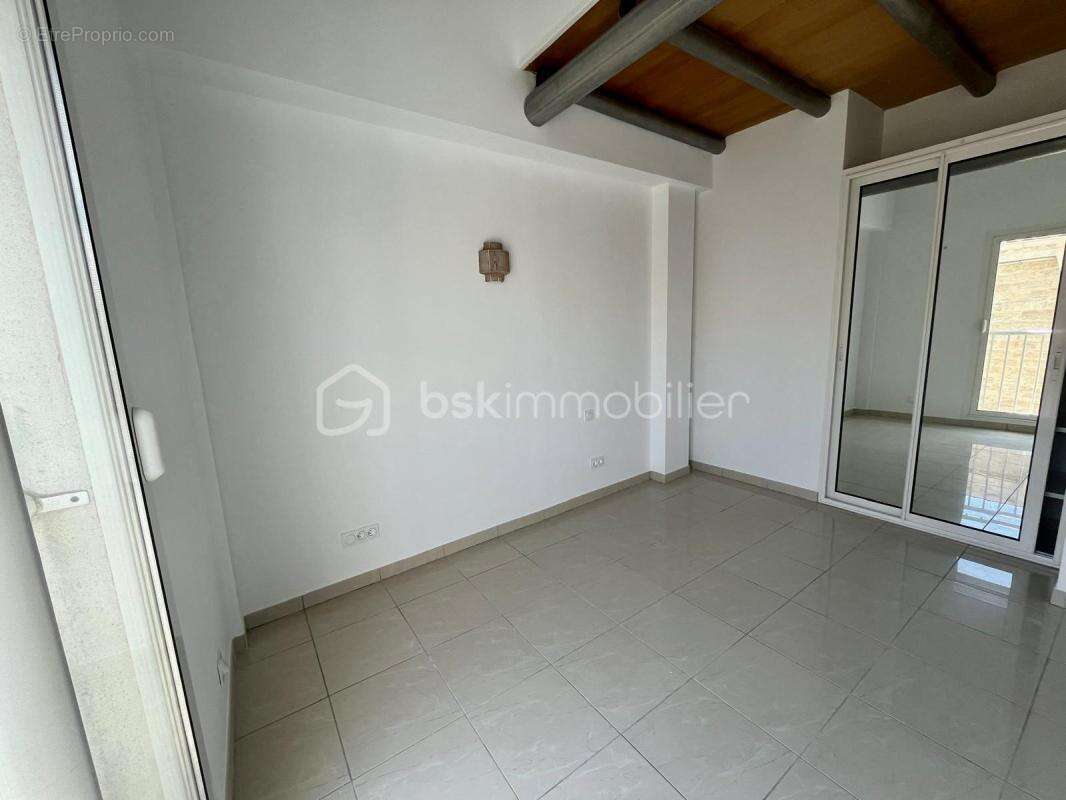  PIGNAN – Ensemble immobilier maison et appartement indépendant  - photo 4