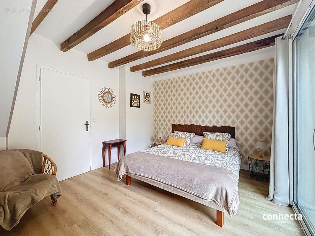 Maison à POCE-SUR-CISSE