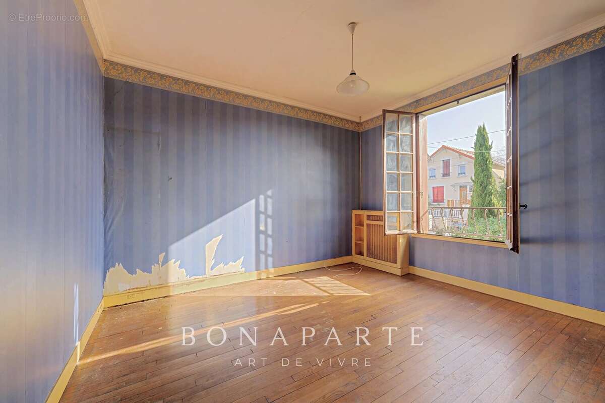 Maison à NEUILLY-PLAISANCE