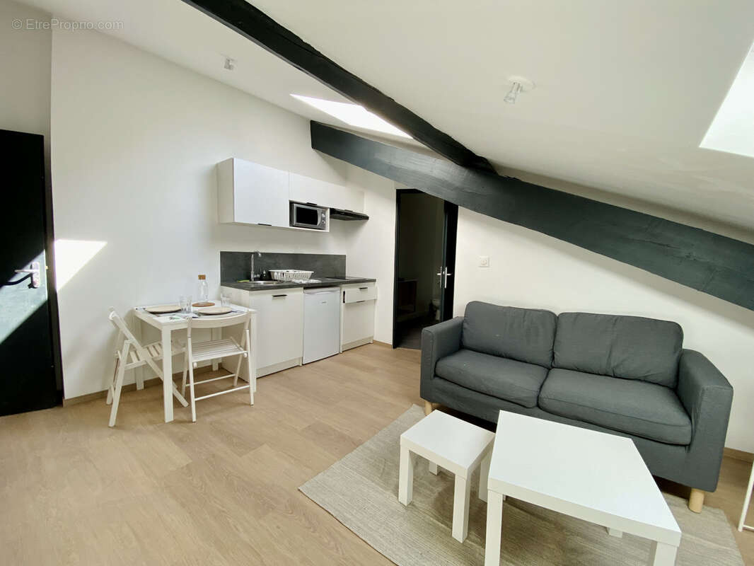 Appartement à SAINT-ETIENNE