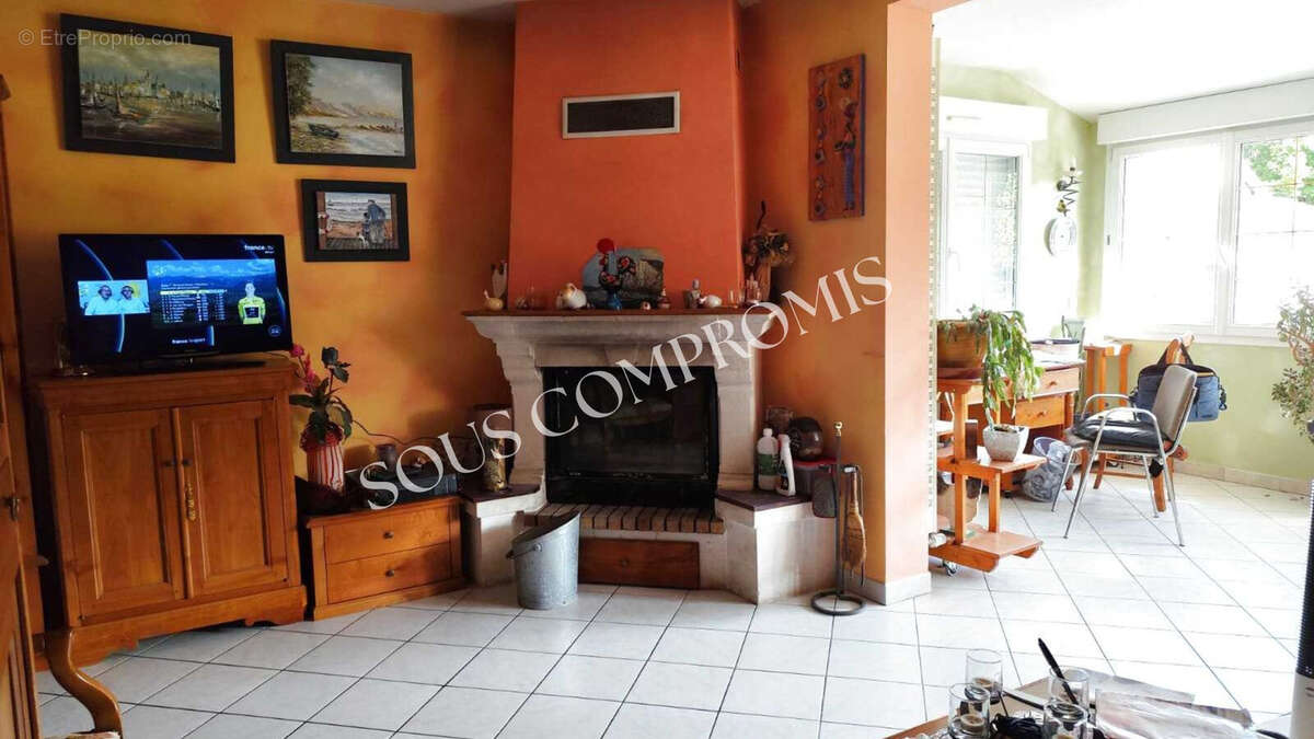 Maison à SAINT-DENIS-SUR-SARTHON