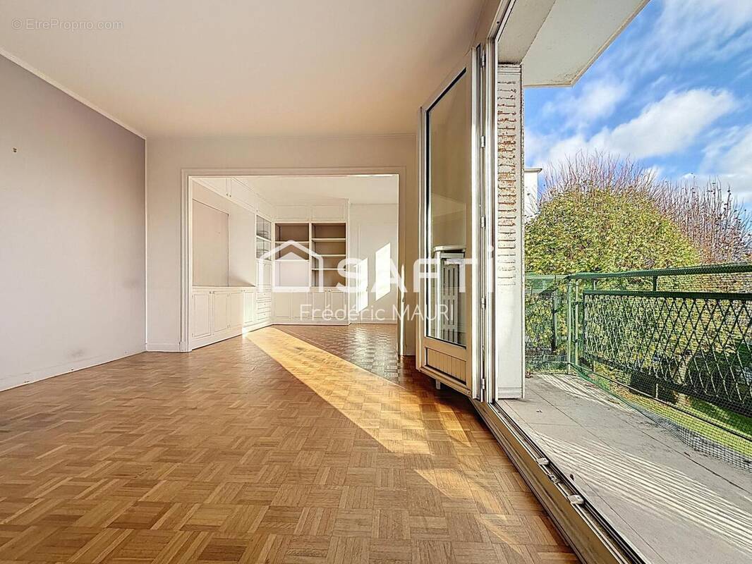 Photo 1 - Appartement à GARCHES