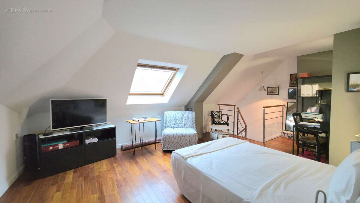 SAINT-NAZAIRE ! Secteur Plaisance  Duplex T3 de standing au sein d'une résidence sécurisée avec ascenseur - photo 7
