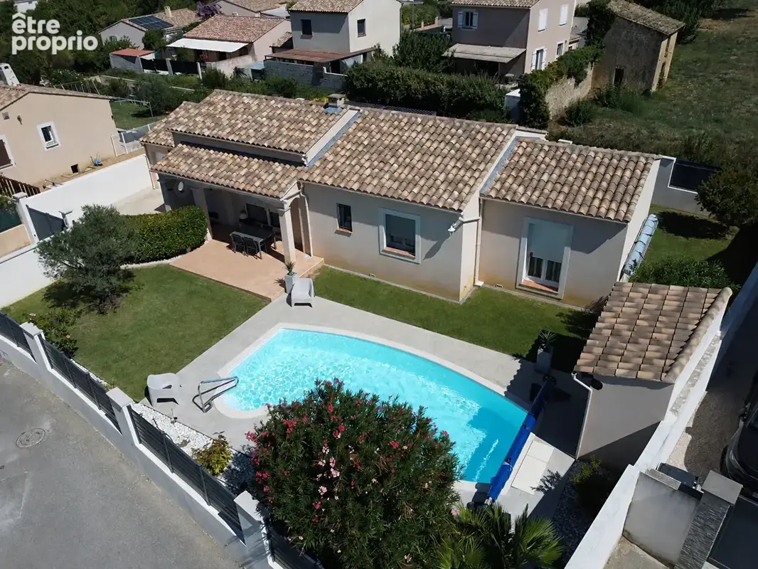 Saint-Laurent-des-Arbres , Villa de plain-pied 136 m² . 3 chambres . Piscine . Garage - photo 2