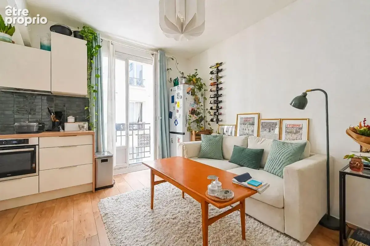 Appartement à PARIS-18E