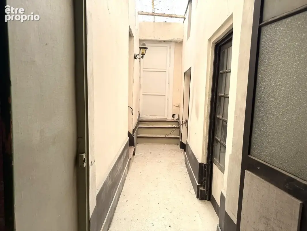Maison, style Napoléon III, de 153 m2 et une maison de 314 m2 à rénover - photo 12