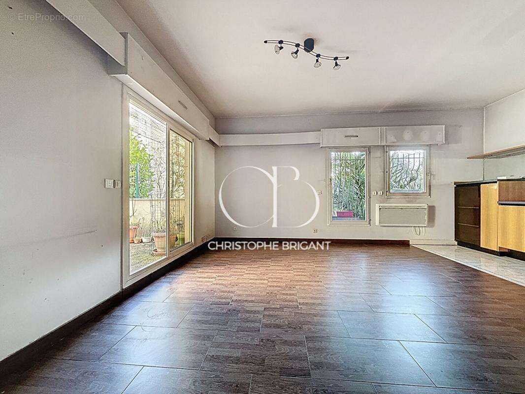 Appartement à LE KREMLIN-BICETRE