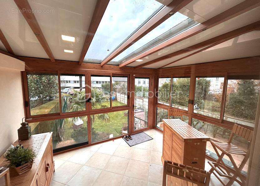 Maison à SAINT-PIERRE-DES-CORPS