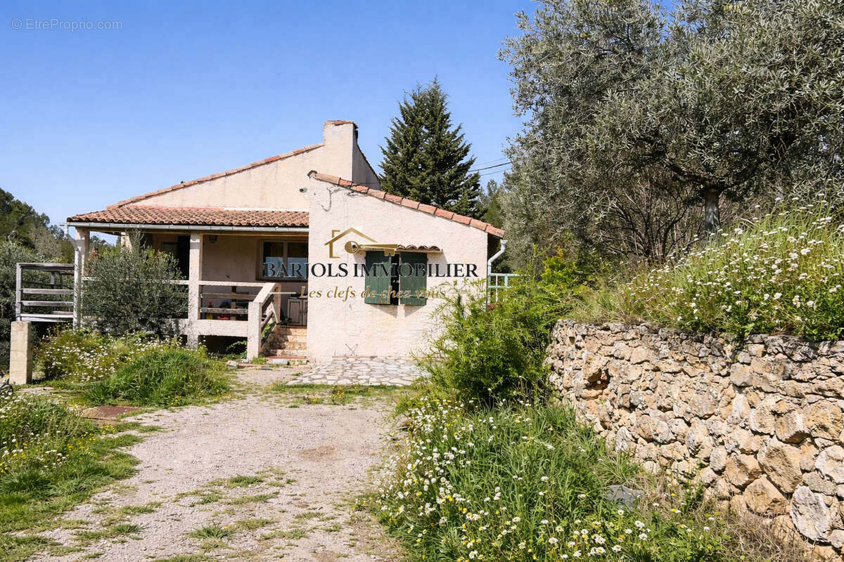 Maison à BARJOLS