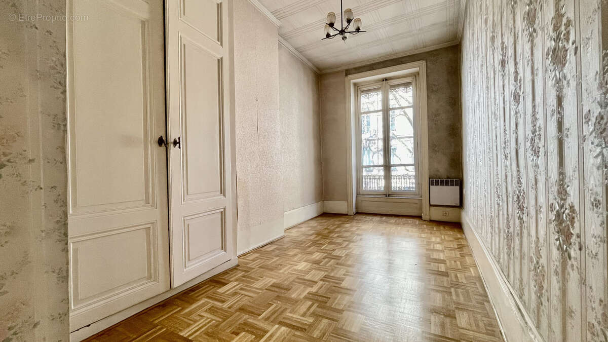 Appartement à LYON-6E
