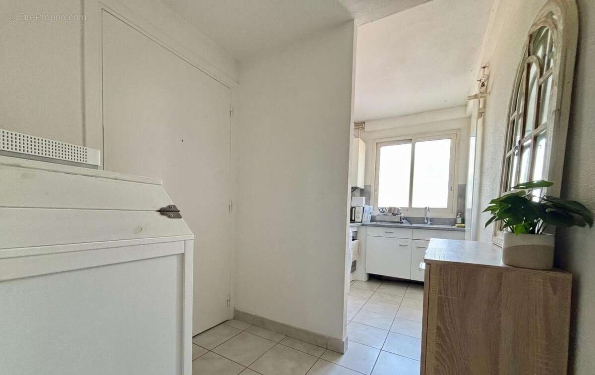 Appartement 67 m² à Bourg-De-Peage  - photo 8