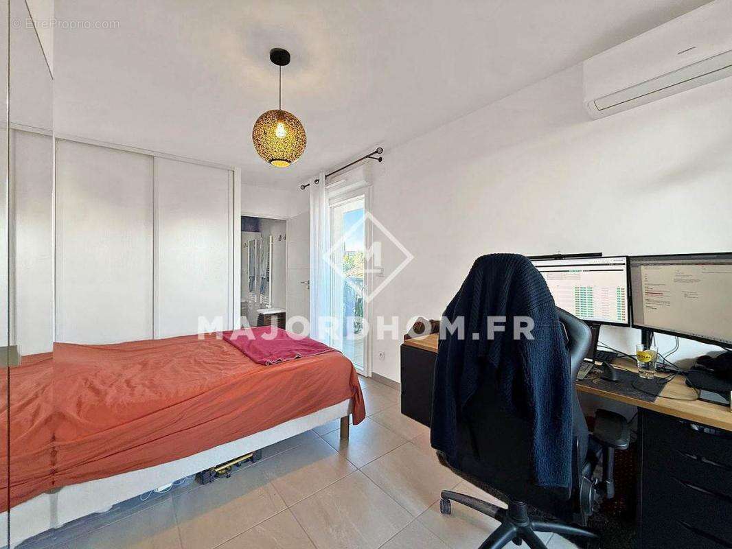 Appartement à MARSEILLE-9E