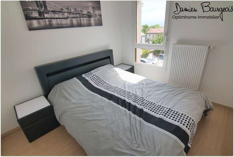 Appartement à ECHENEVEX