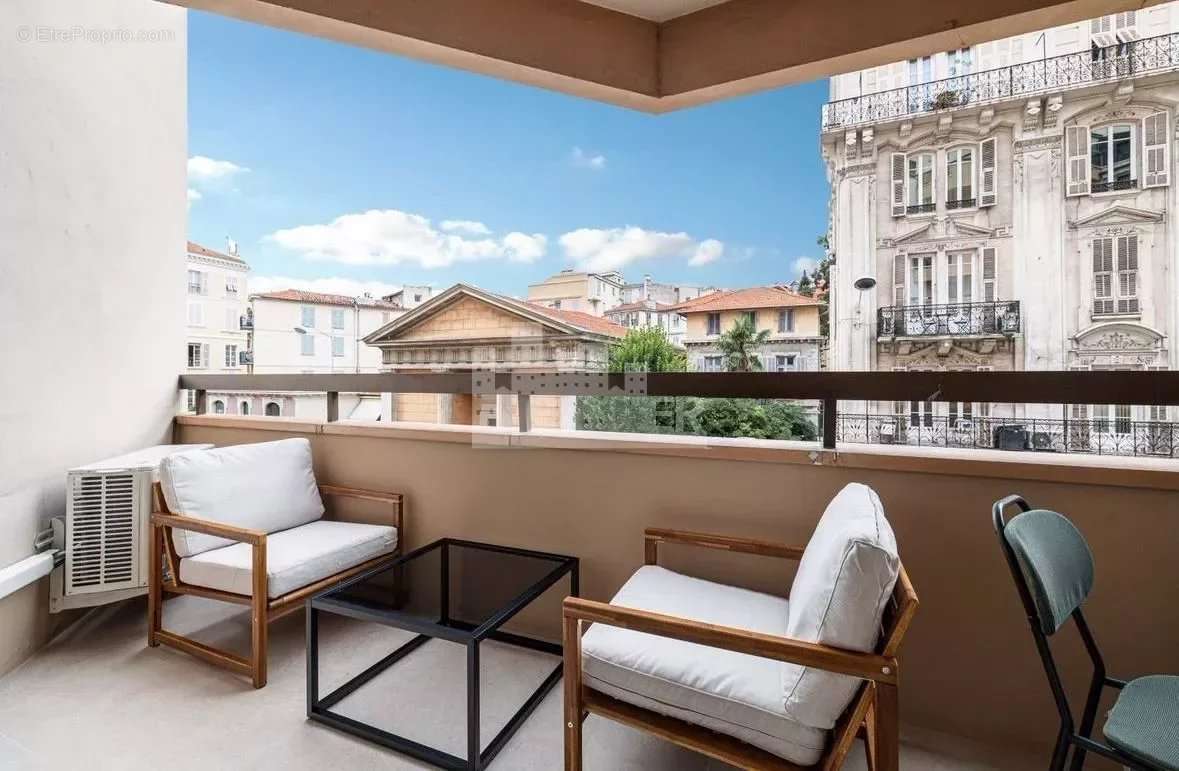 Appartement à NICE