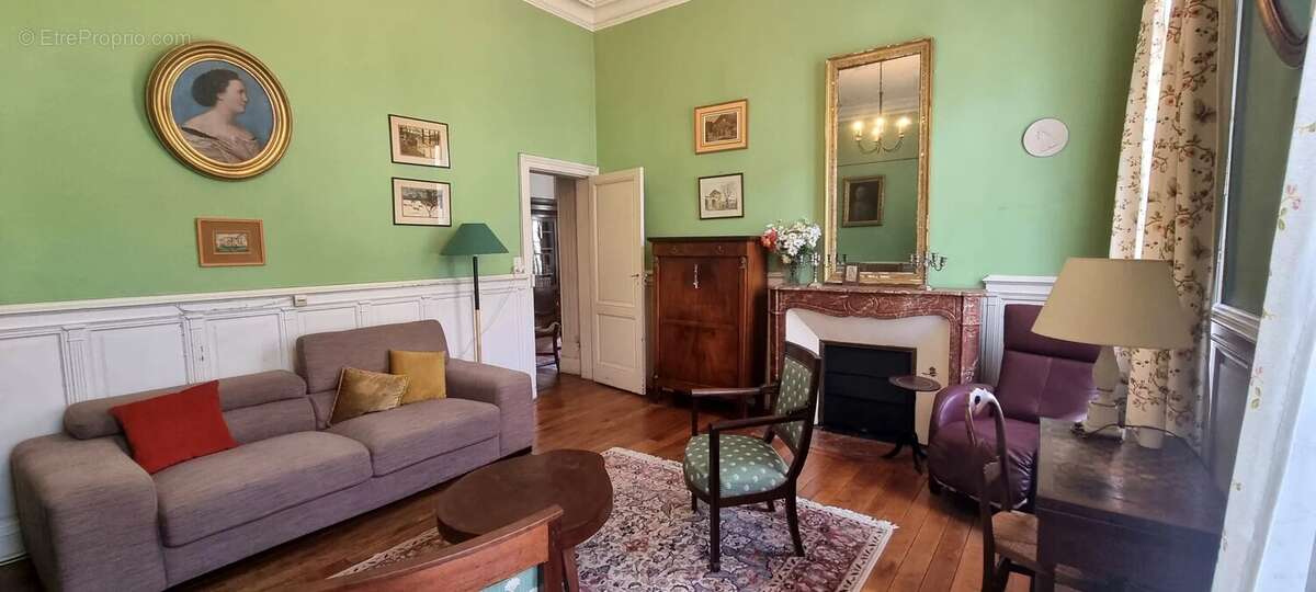 Centre ville maison de maitre xixéme siècle - photo 6