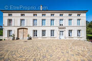 Maison à SUZANNECOURT