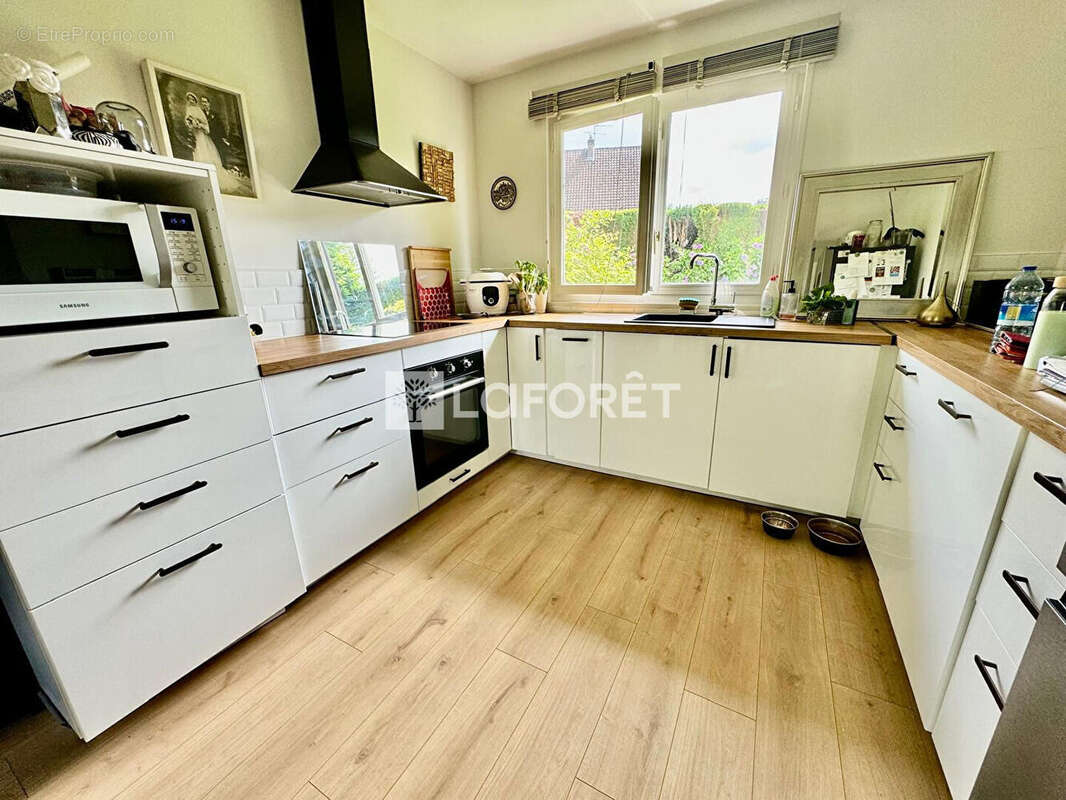 Maison à ISNEAUVILLE